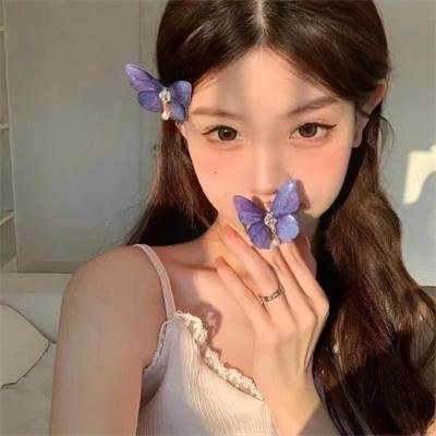 蓝色大丽花